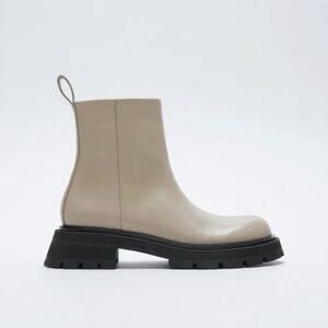 Zara Low Heeled Lug Sole Leather Ankle Boots